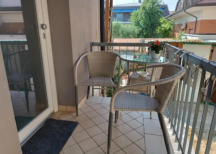 Apartman La Chesa Ad Zvan *